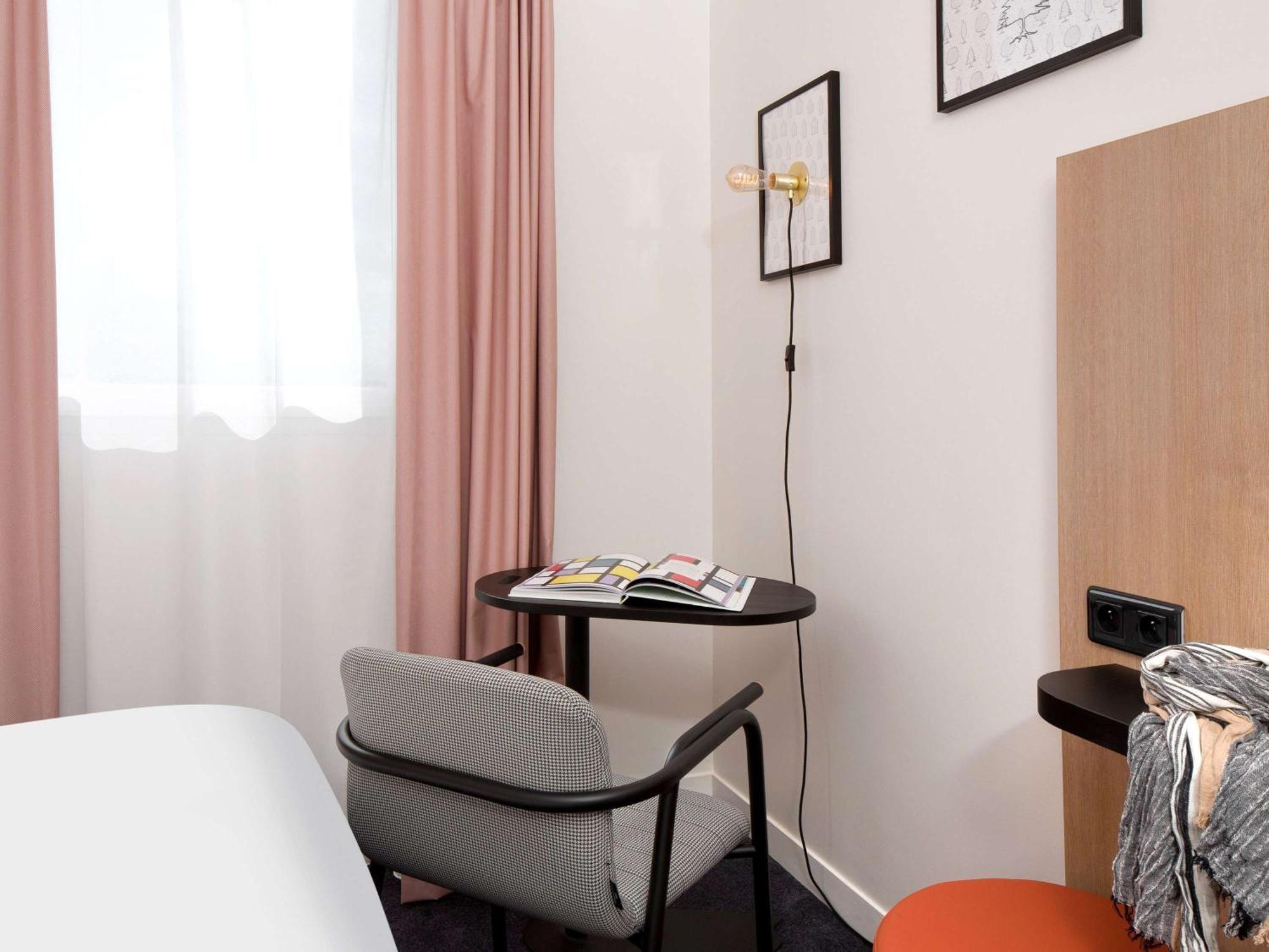 Hotel Ibis Styles Montargis Arboria Pannes  Екстер'єр фото