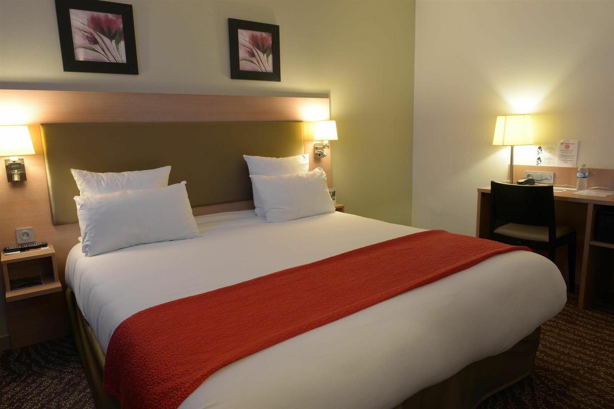 Hotel Ibis Styles Montargis Arboria Pannes  Екстер'єр фото